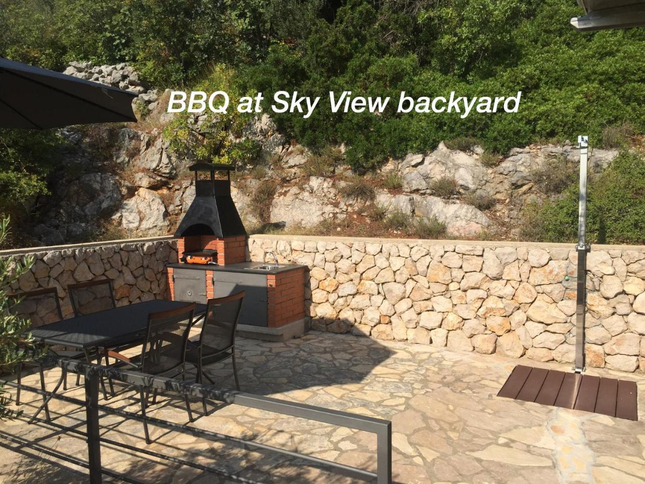 Gavza Sky View Apartment Cres Bagian luar foto